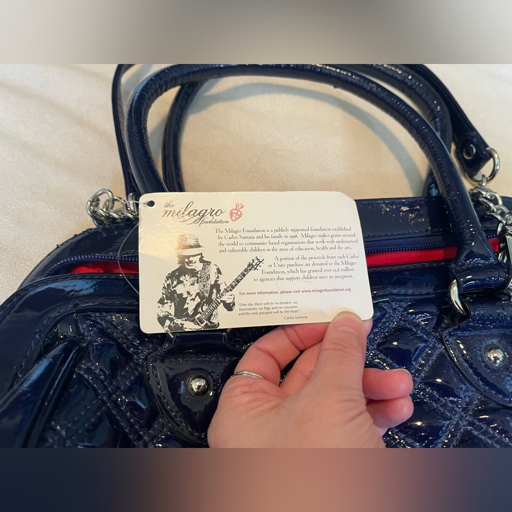 Carlos Santana Elegant Blue Quilted Handbag - Picture 3 of 7